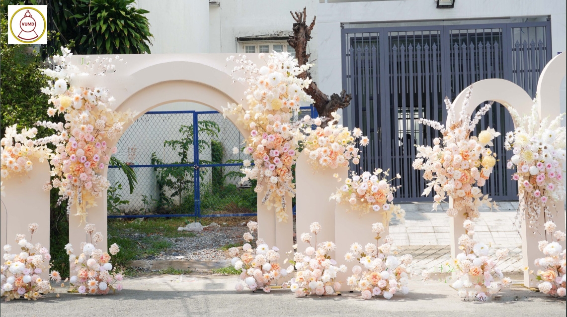 Cổng hoa lụa đẹp